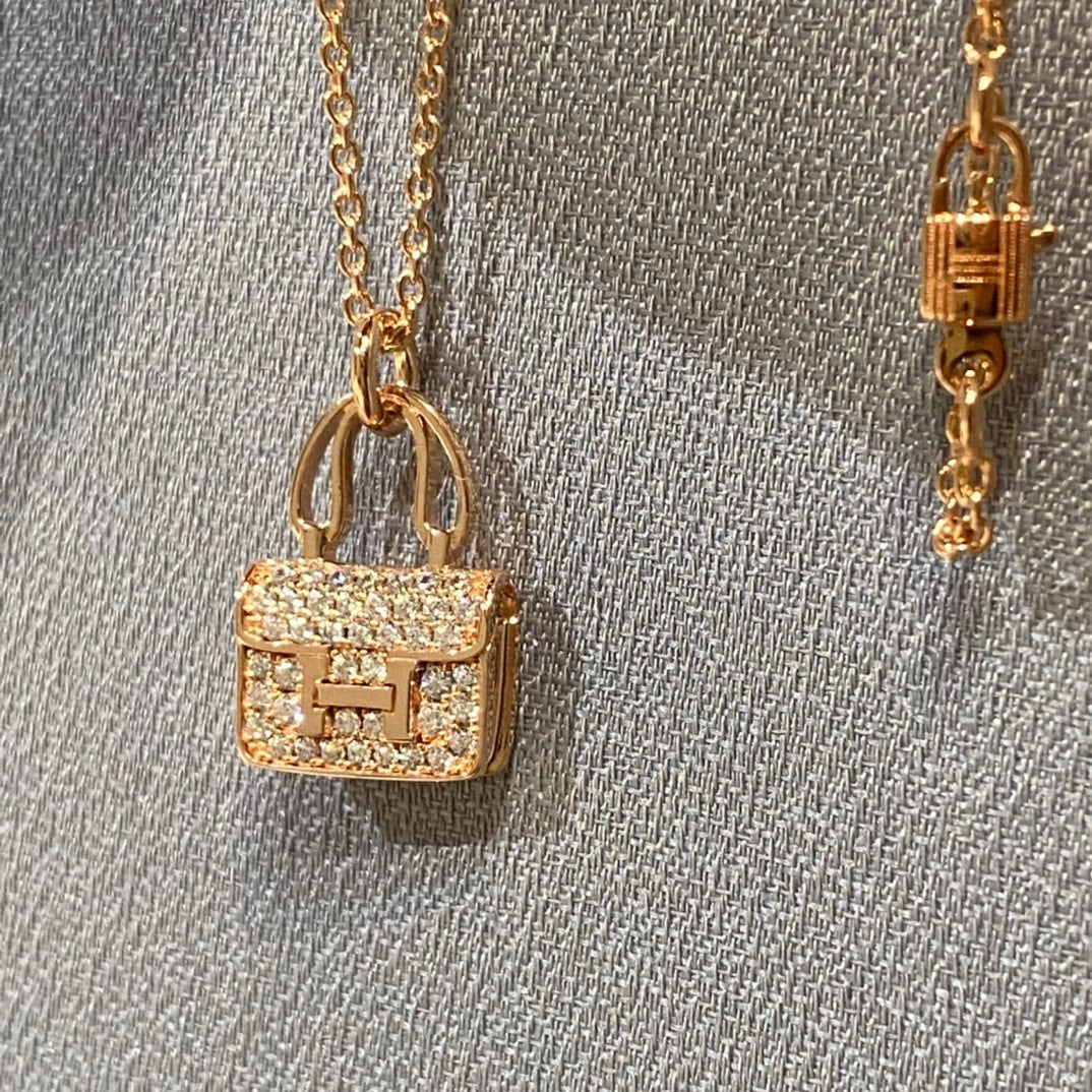 TimiCONSTANCE PEDANT DIAMOND NECKLACE