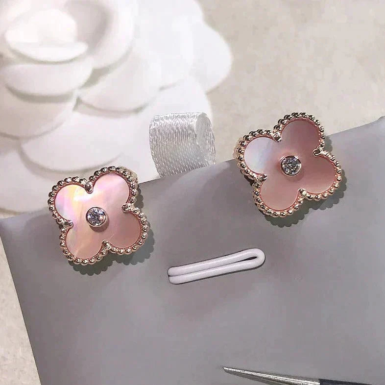 TimiCLOVER MEDIUM 1 MOTIFS  PINK MOP DIAMOND EARRINGS
