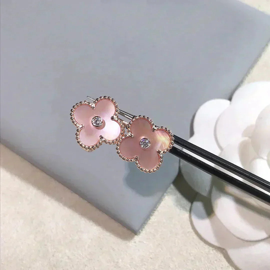 TimiCLOVER MEDIUM 1 MOTIFS  PINK MOP DIAMOND EARRINGS