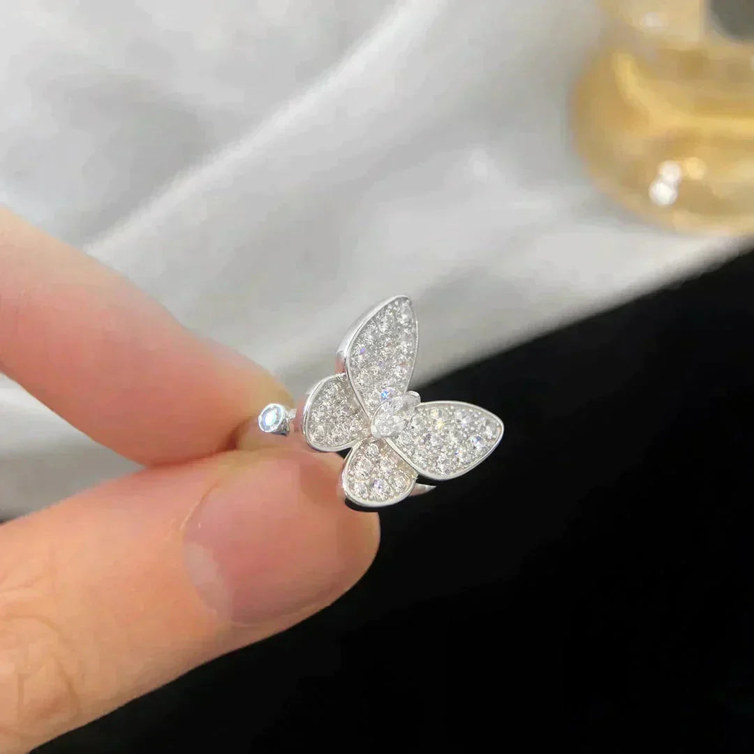 TimiBUTTERFLY DIAMOND RING