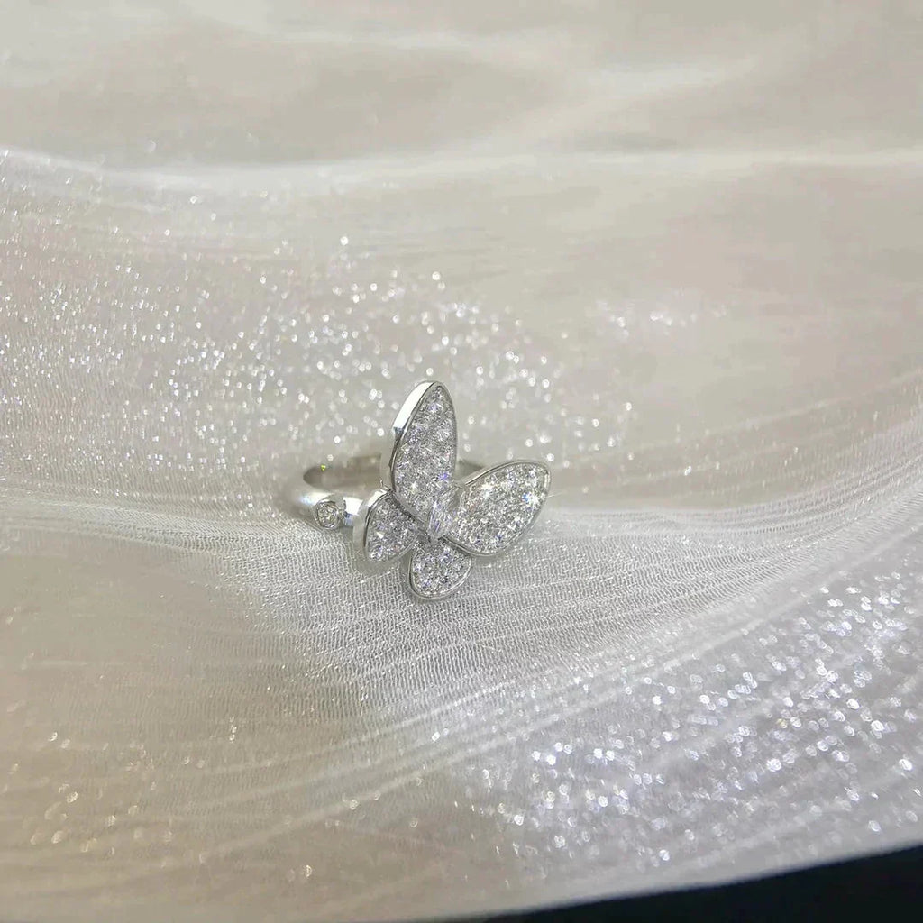 TimiBUTTERFLY DIAMOND RING