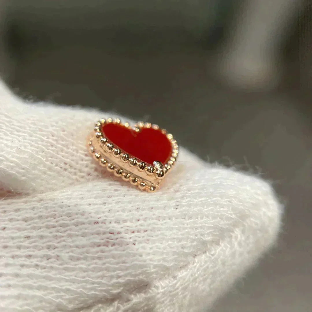TimiHEART CARNELIAN STUD EARRINGS