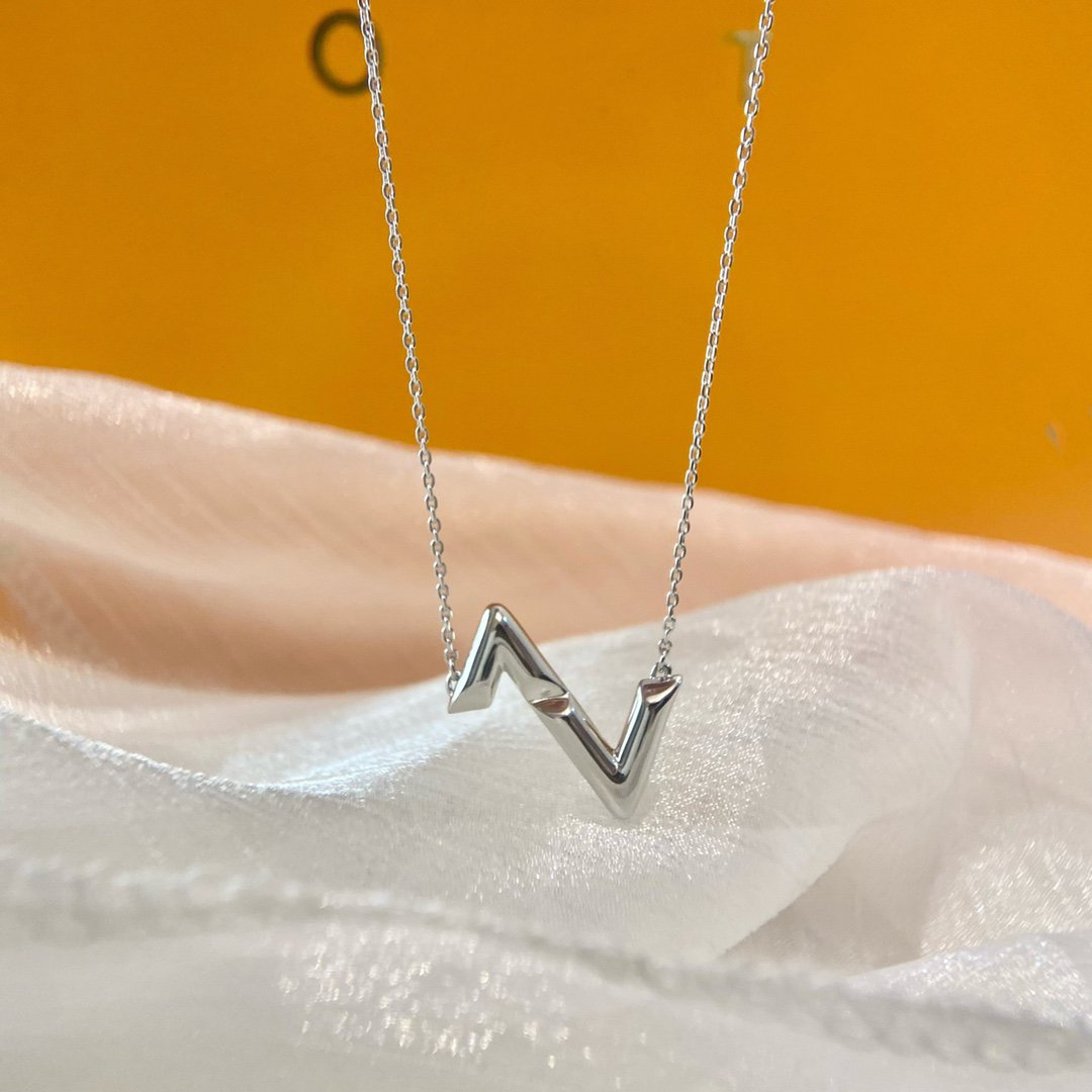 TimiVOLTE UPSIDE DOWN NECKLACE