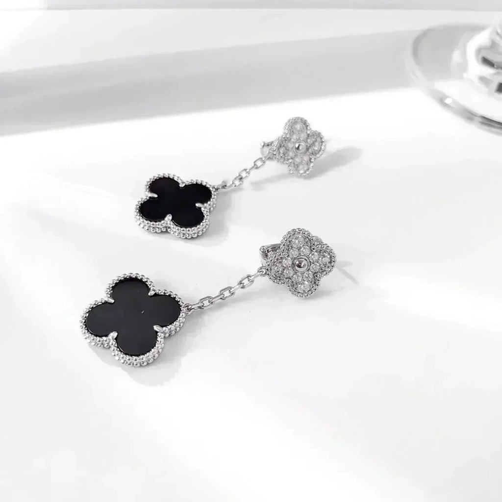 TimiCLOVER 2 MOTIFS  DIAMOND ONYX EARRINGS SILVER