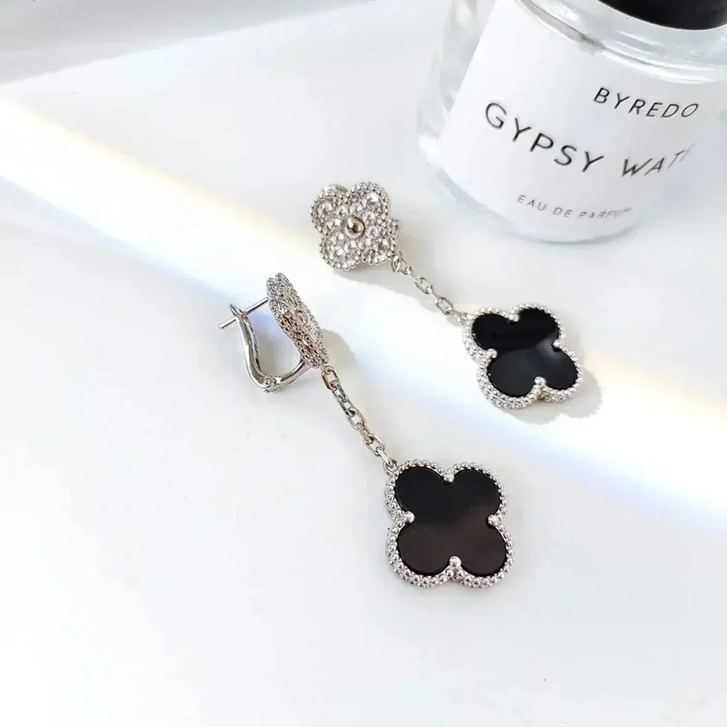 TimiCLOVER 2 MOTIFS  DIAMOND ONYX EARRINGS SILVER