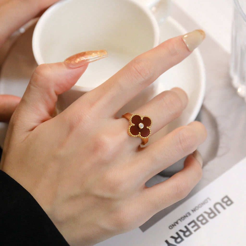 TimiCLOVER CARNELIAN RING ROSE GOLD DIAMOND