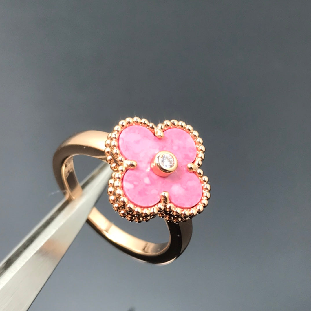 TimiCLOVER RHODONITE ROSE GOLD RING