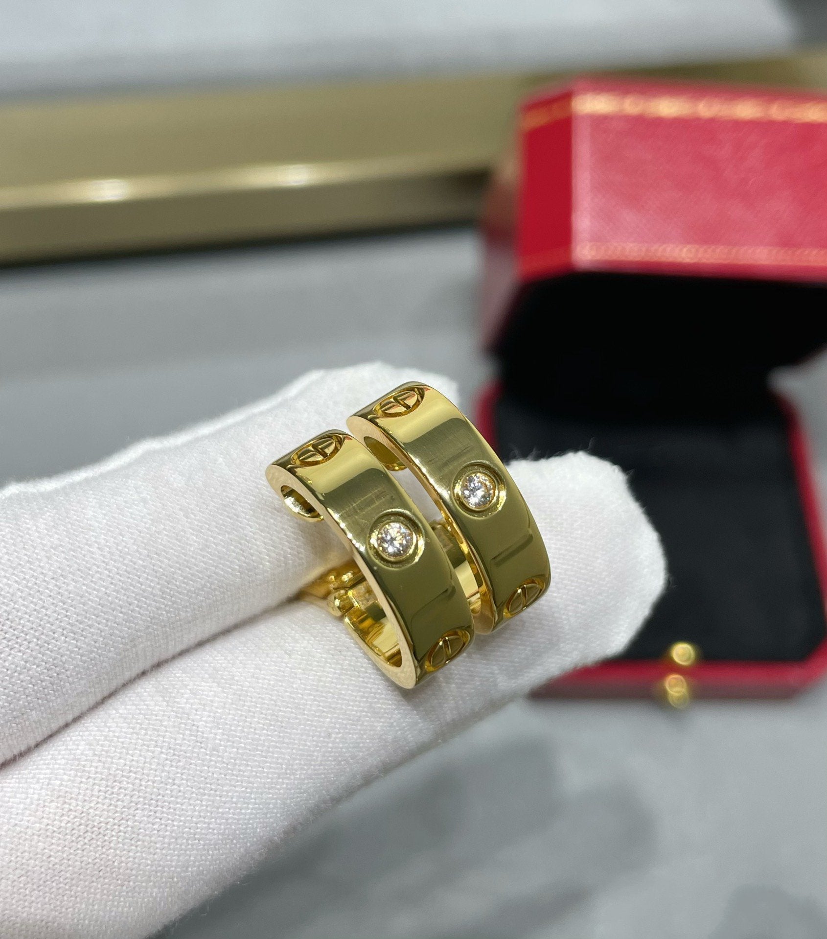 TimiLOVE 5.5MM 1 DIAMOND EARRINGS