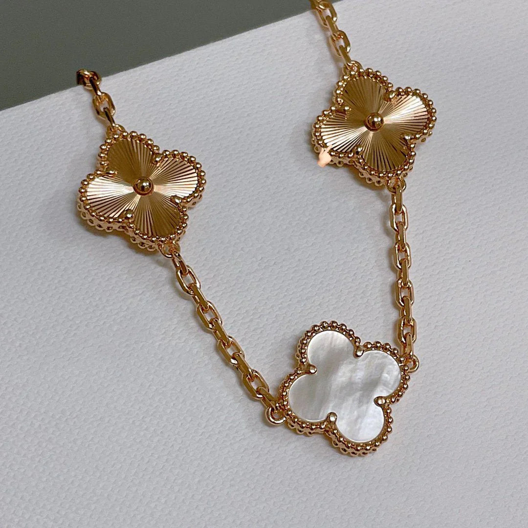 [Timi]New CLOVER WHITE PEARL MOP 5 MOTIF BRACELET COLLECTION
