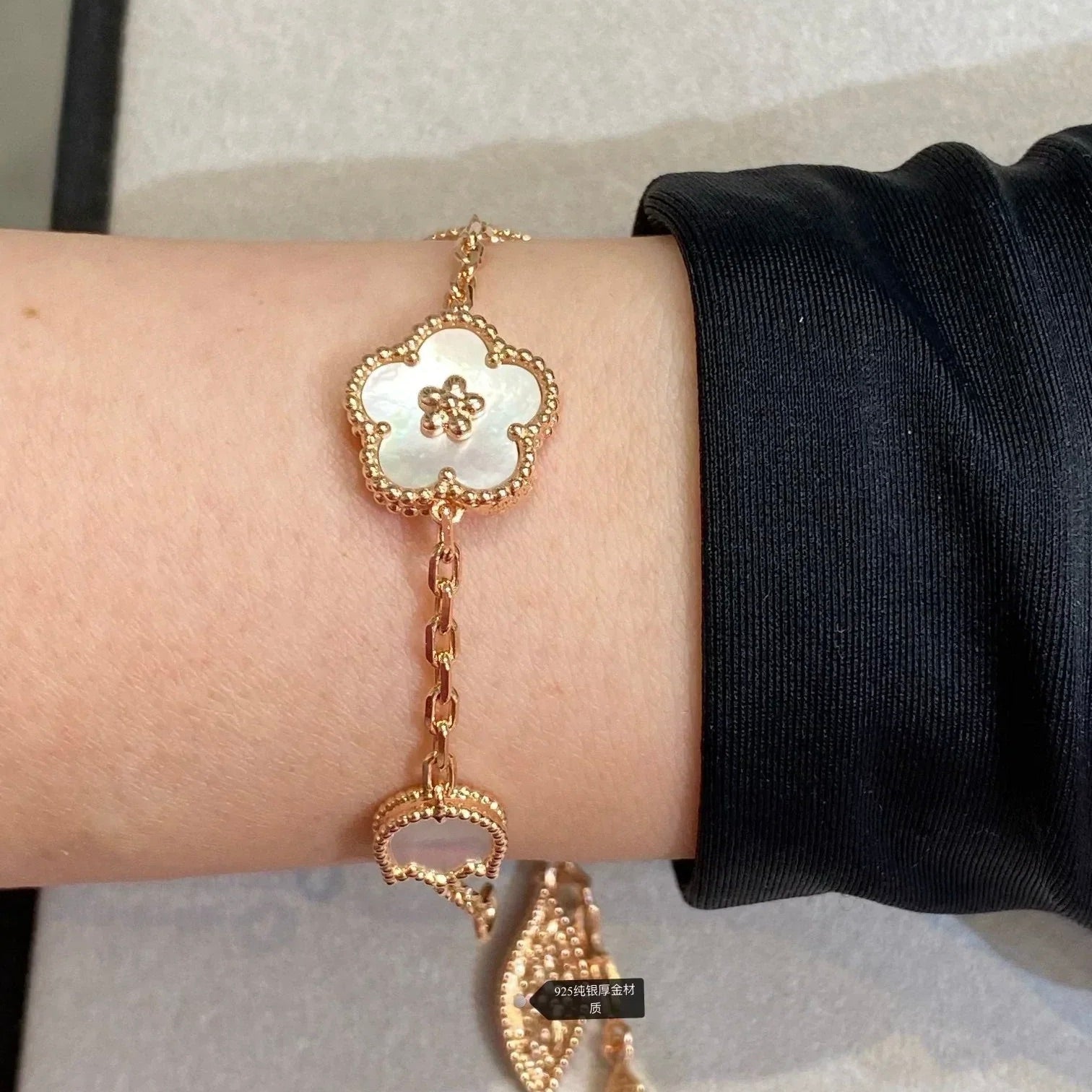 ¡®Timi¡¯LUCKY SPRING 5 MOTIF BRACELET