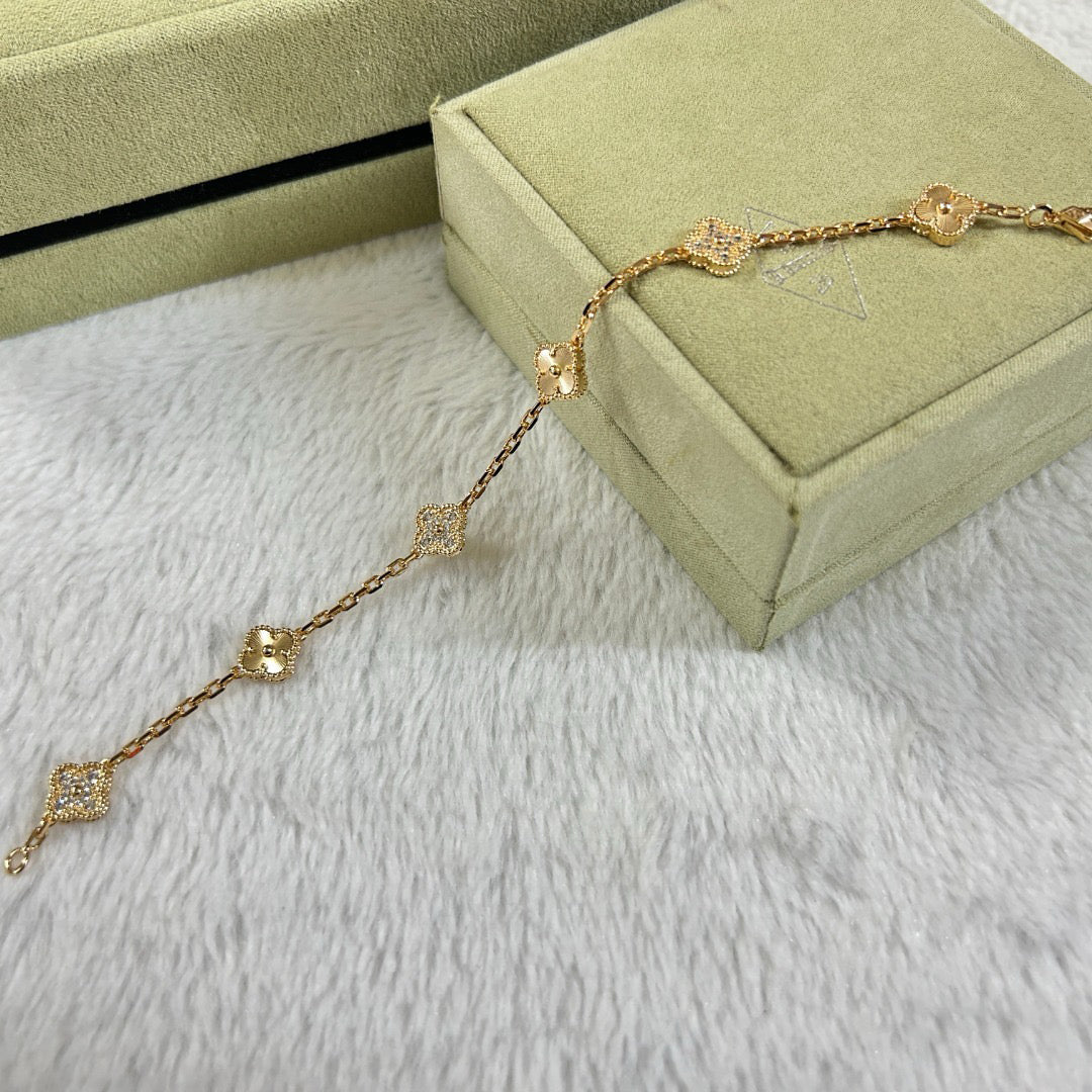[¡®Timi¡¯]CLOVER 6 MOTIF DIAMOND LASER BRACELET