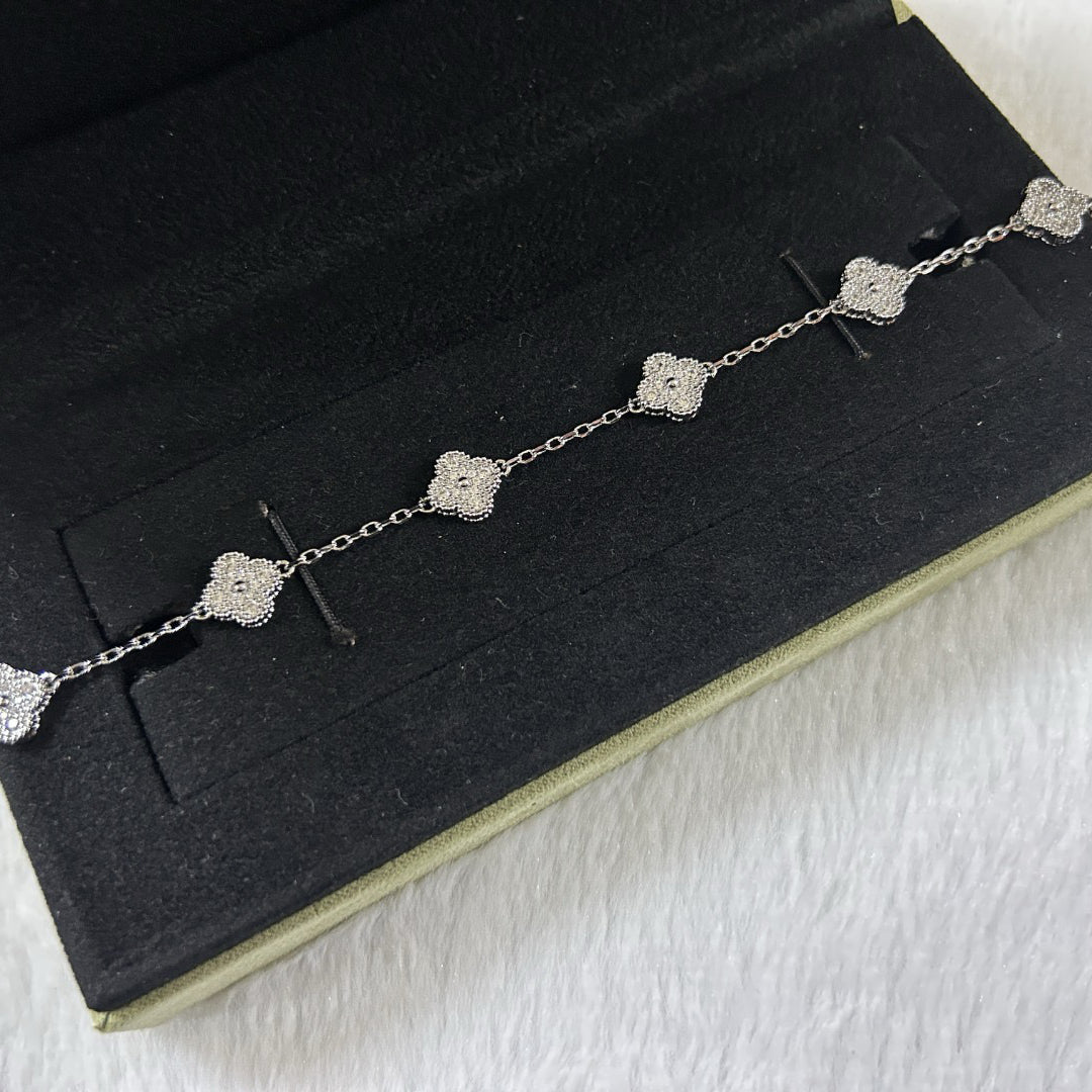 [Timi]New CLOVER 6 MOTIF DIAMOND BRACELET