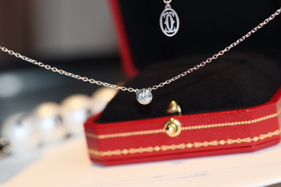 TimiDAMOUR DIAMOND NECKLACE