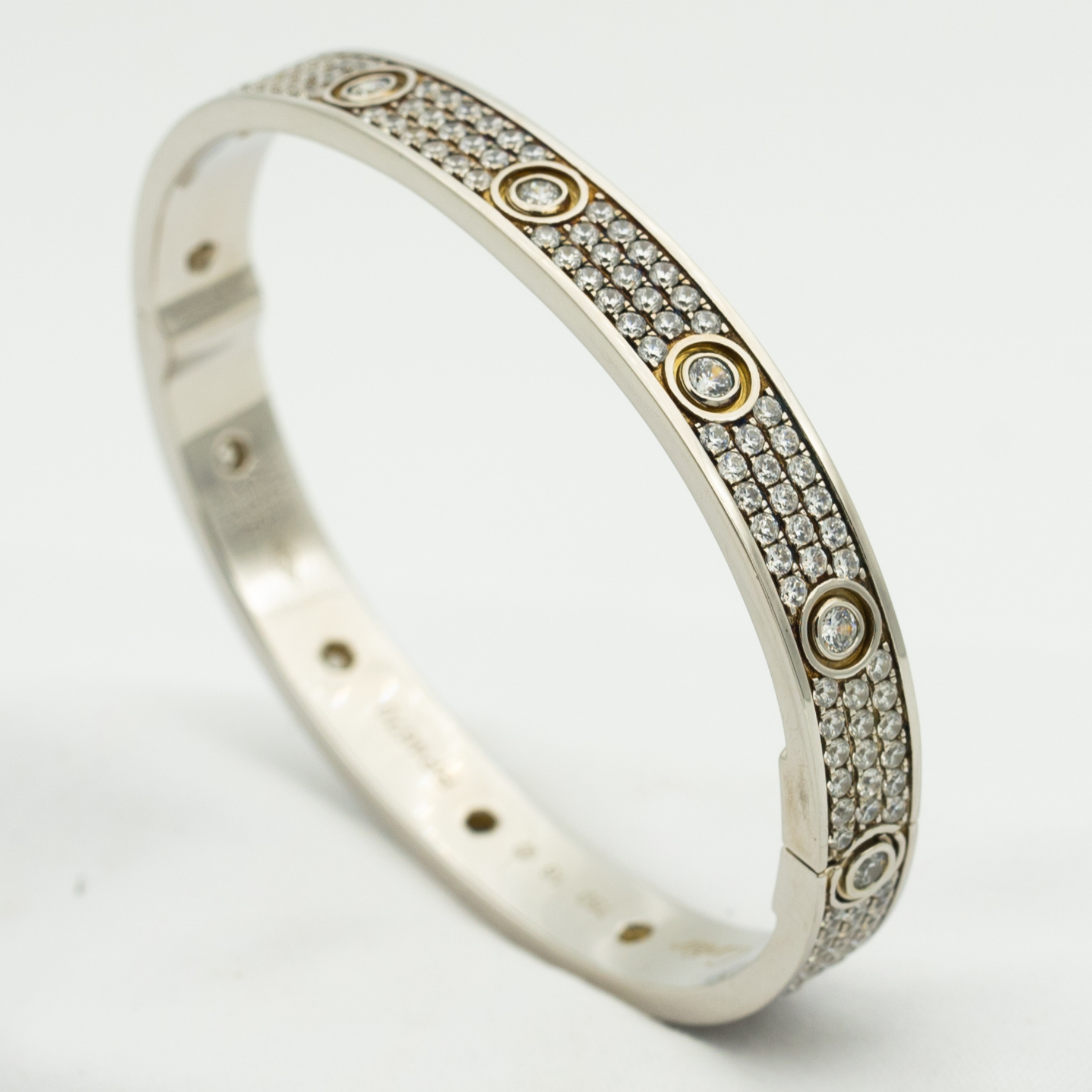 TimiLOVE BRACELET 6.1MM DIAMOND-PAVED 10 BIG DIAMONDS