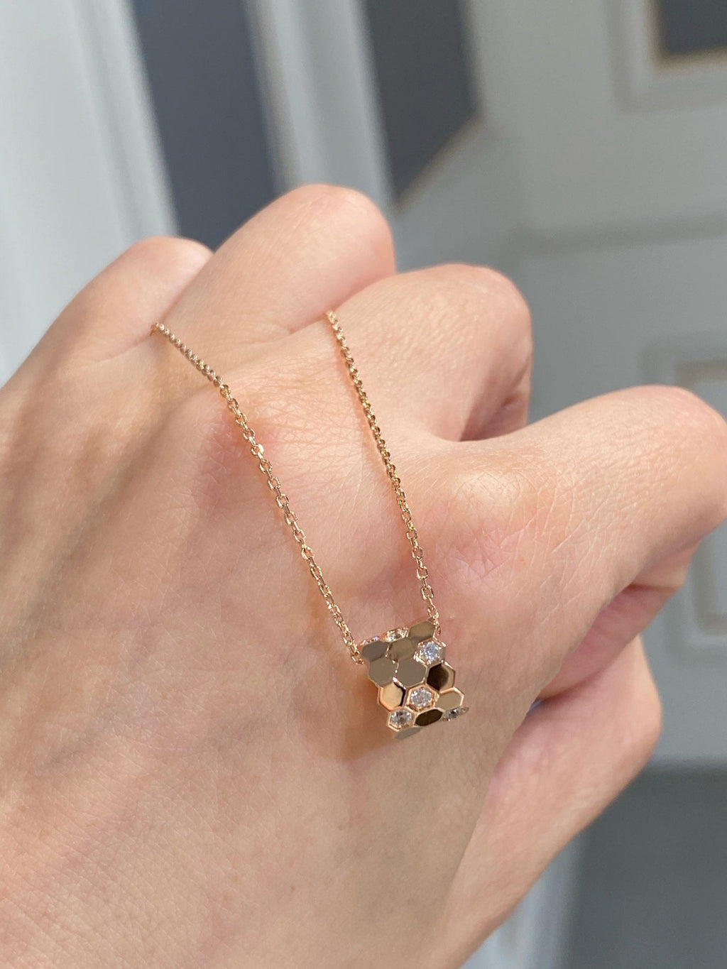 TimiBEE LOVE DIAMOND NECKLACE