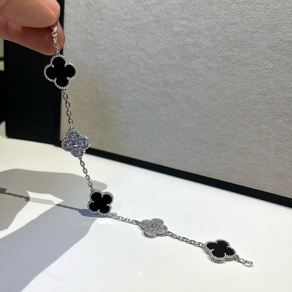 [Timi]New  CLOVER 5 MOTIF ONYXS BRACELET COLLECTION
