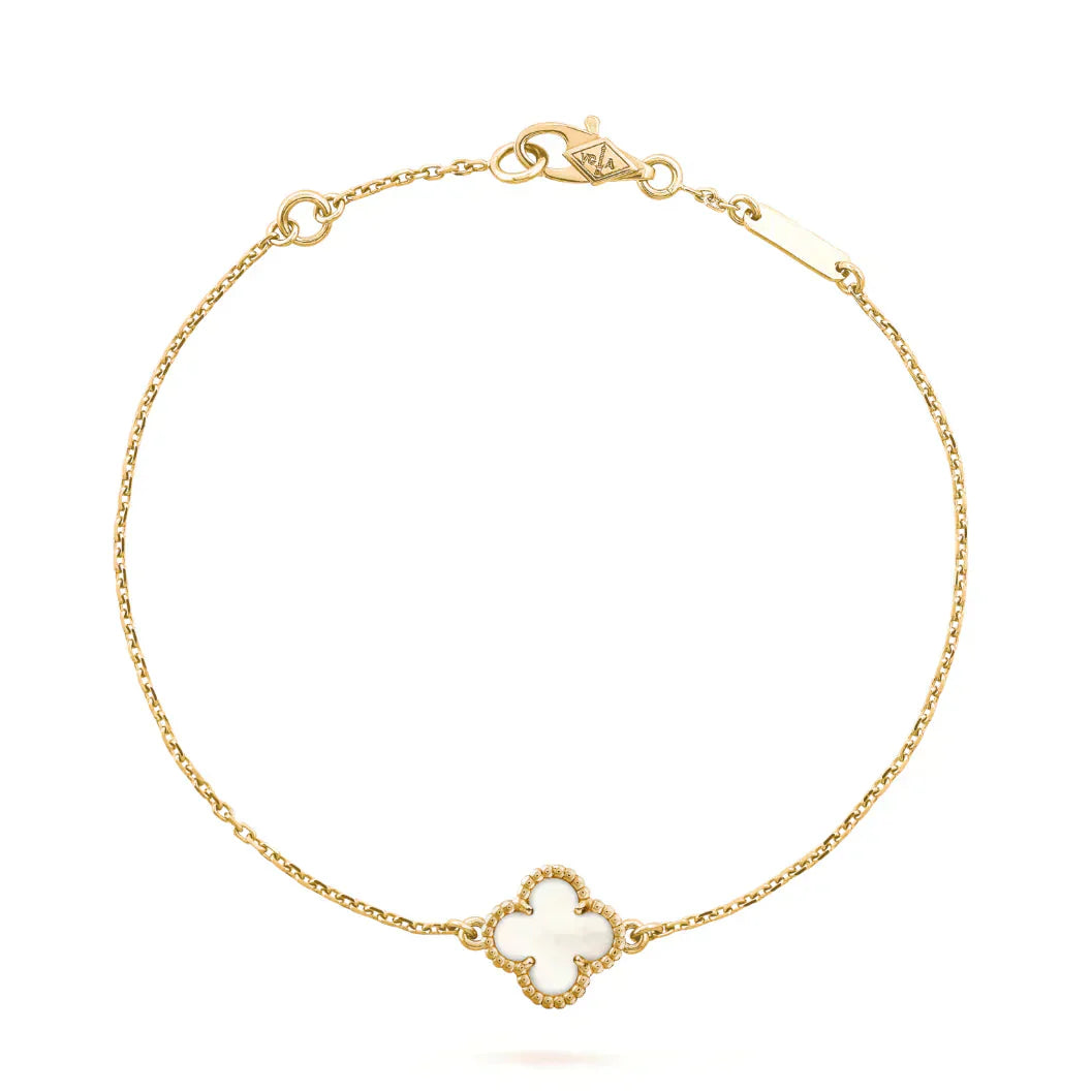 ¡®Timi¡¯CLOVER WHITE MOP SINGLE FLOWER BRACELET
